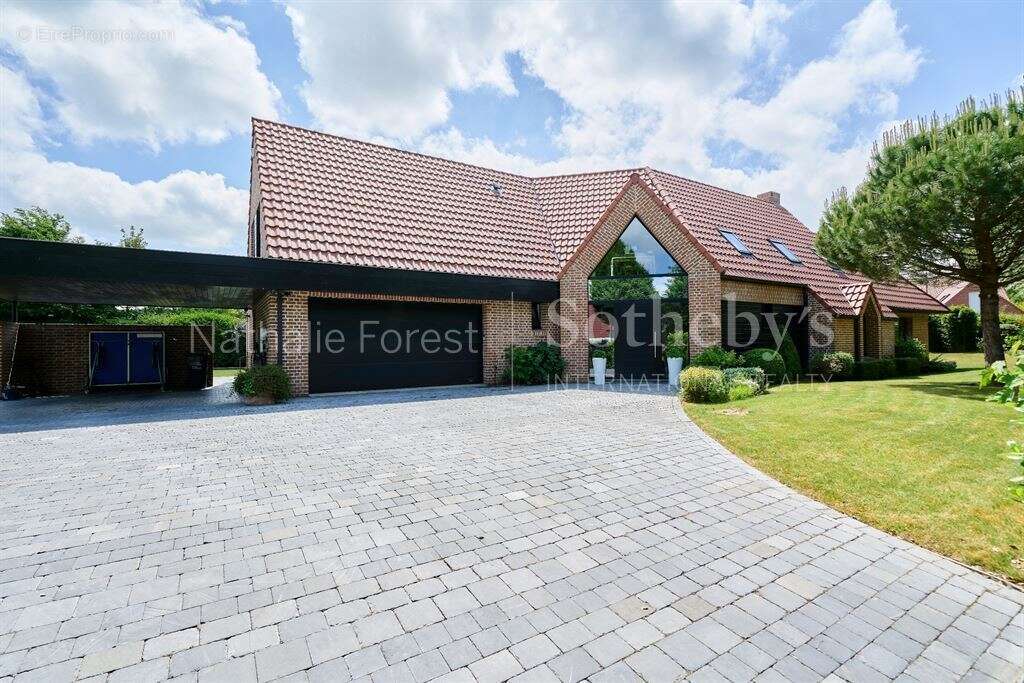 Maison à CAMPHIN-EN-PEVELE