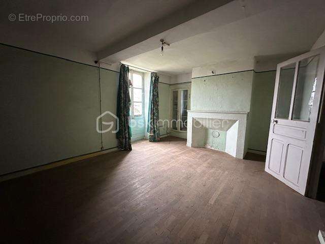 Ensemble immobilier - 250 m2 - photo 18