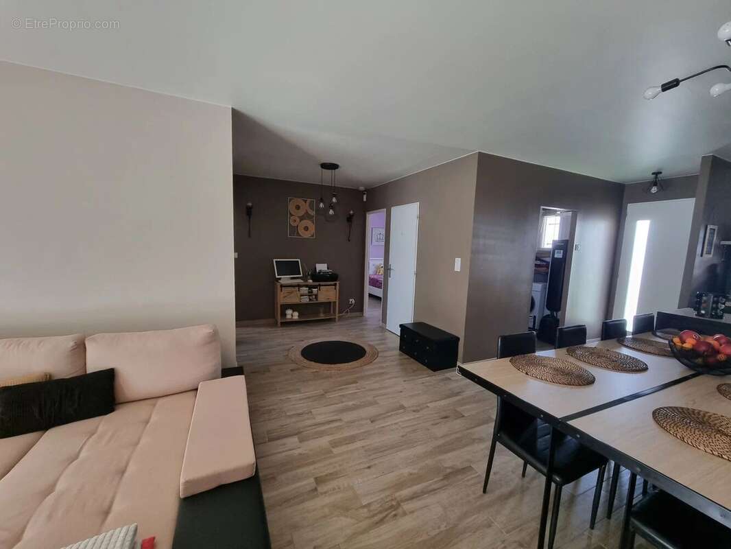 Maison à PIGNANS