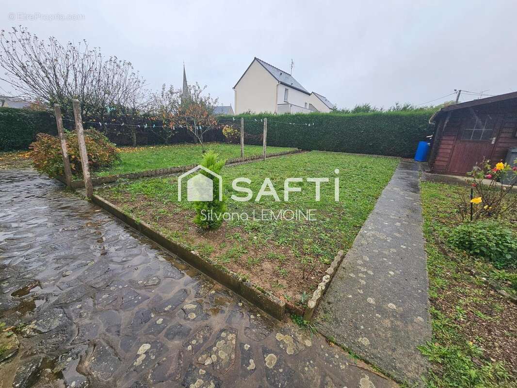 Photo 9 - Maison à SAINT-JOUAN-DE-L&#039;ISLE