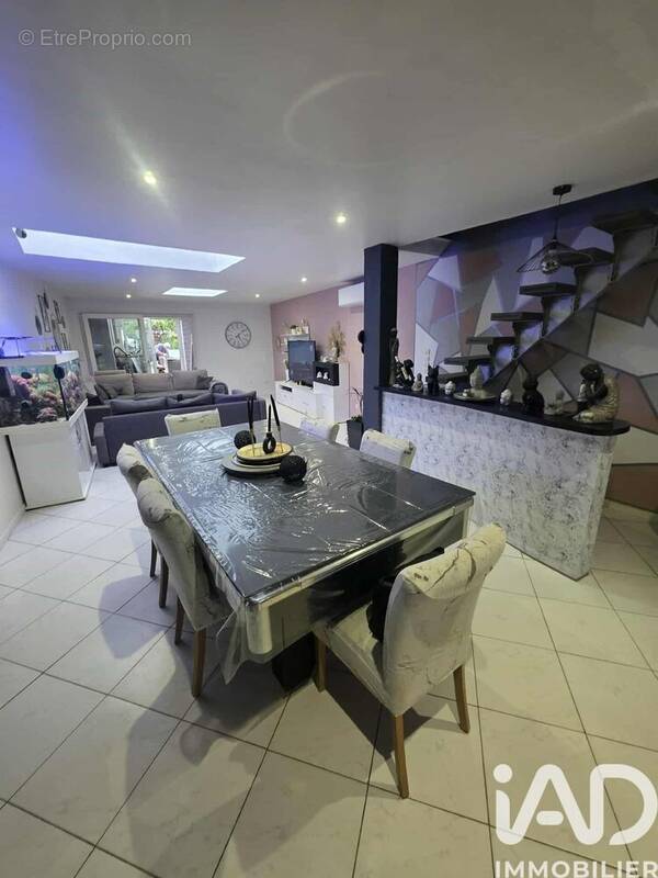 Photo 1 - Maison à TOUFFLERS