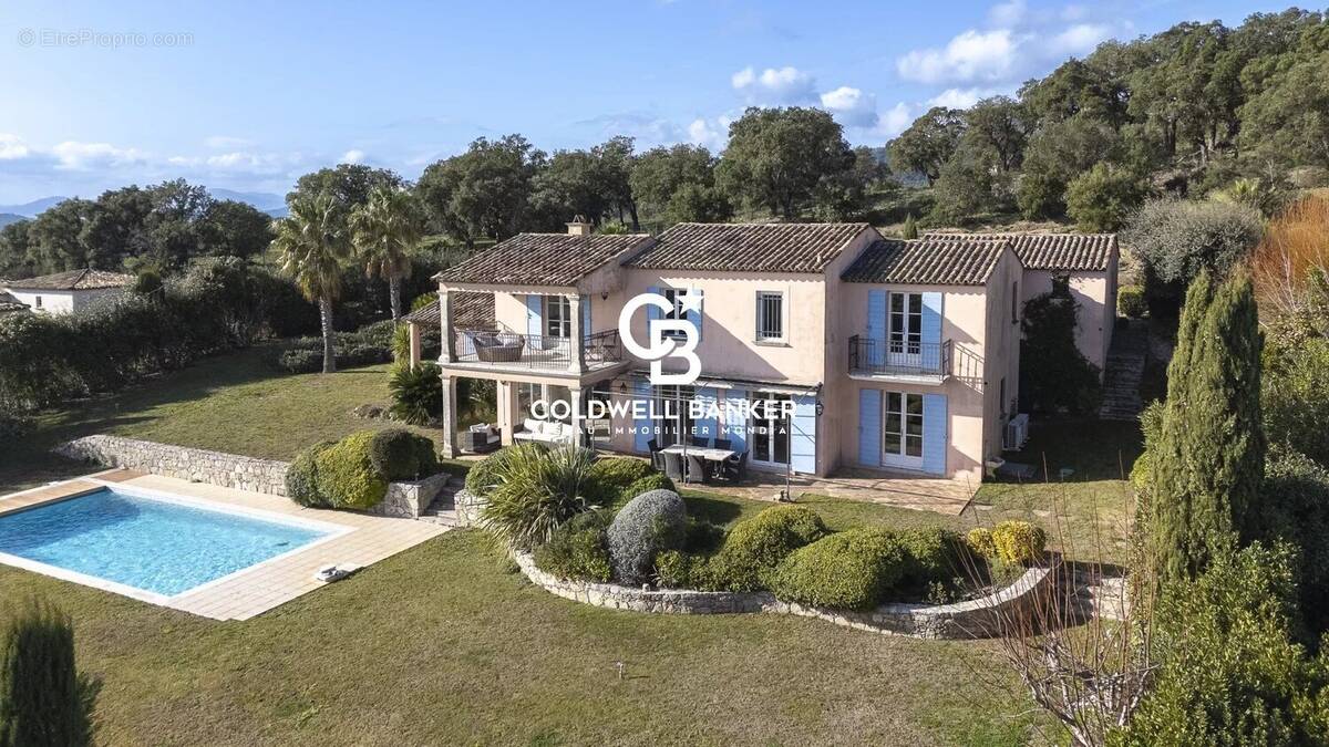 Maison à GRIMAUD