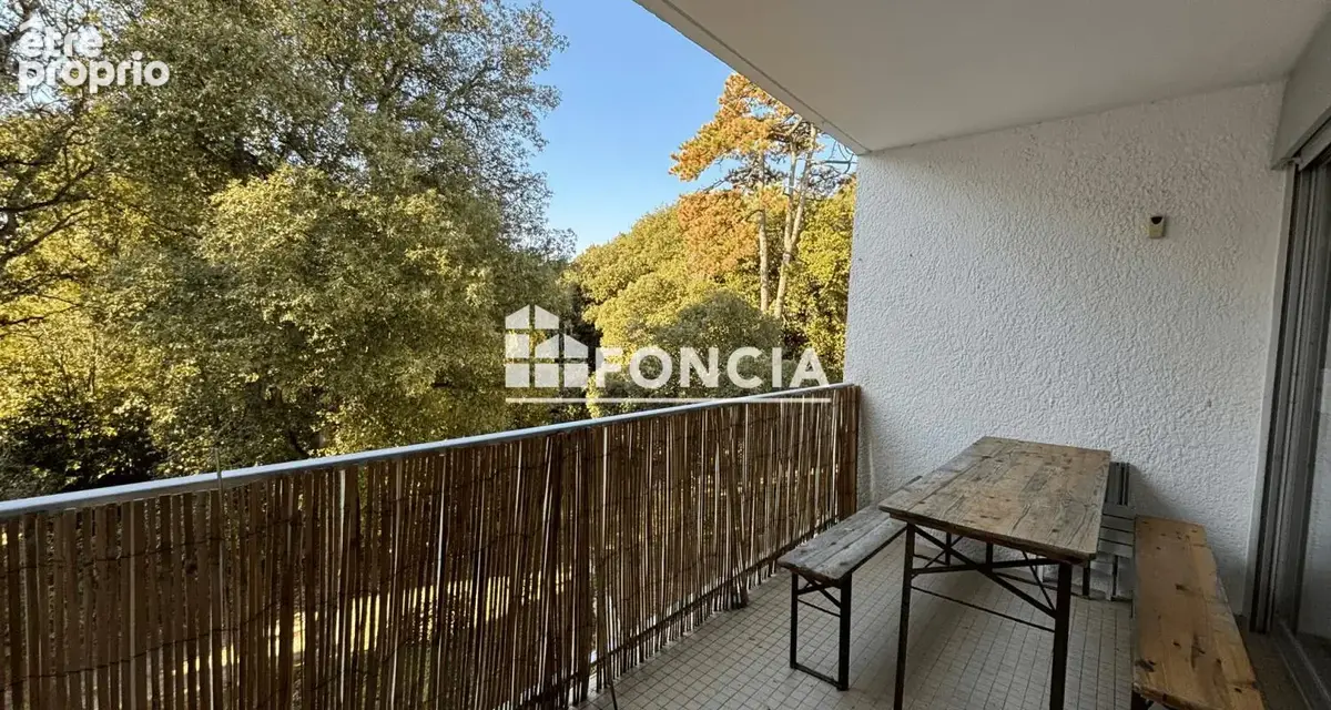 Appartement à LE POULIGUEN