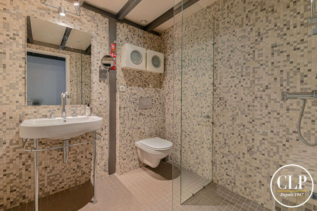 Commerce à MONTREUIL