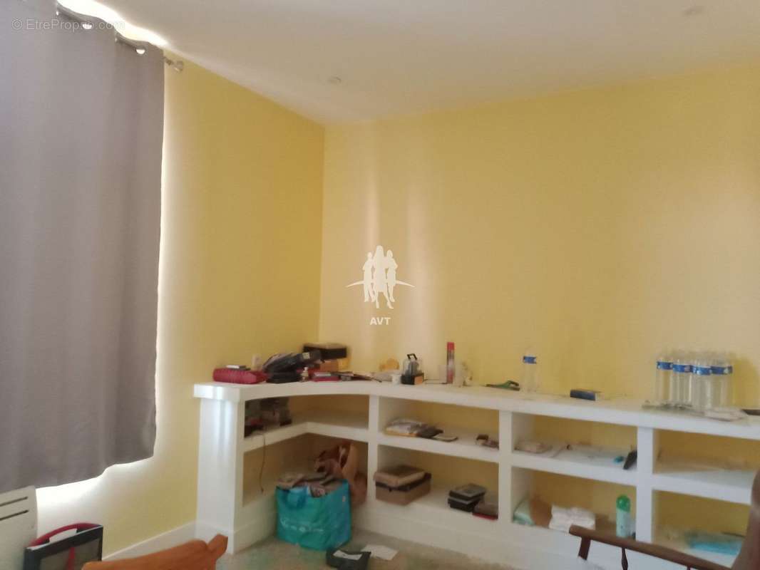 Maison à LES TROIS-MOUTIERS