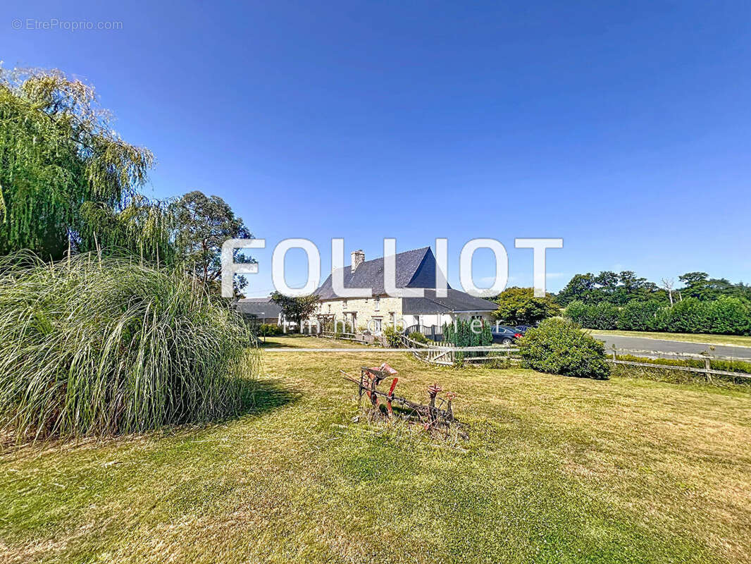 Maison à SAINT-AUBIN-DU-CORMIER