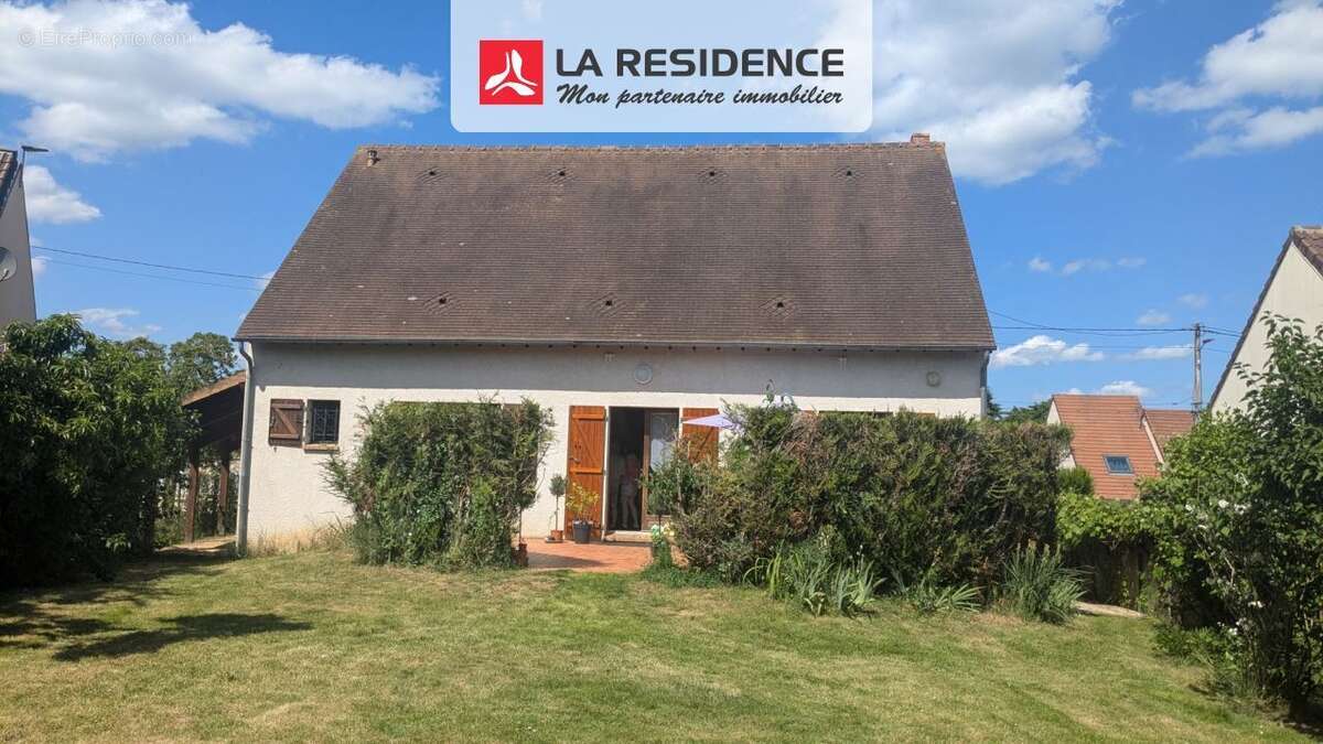 Maison à ROSNY-SUR-SEINE