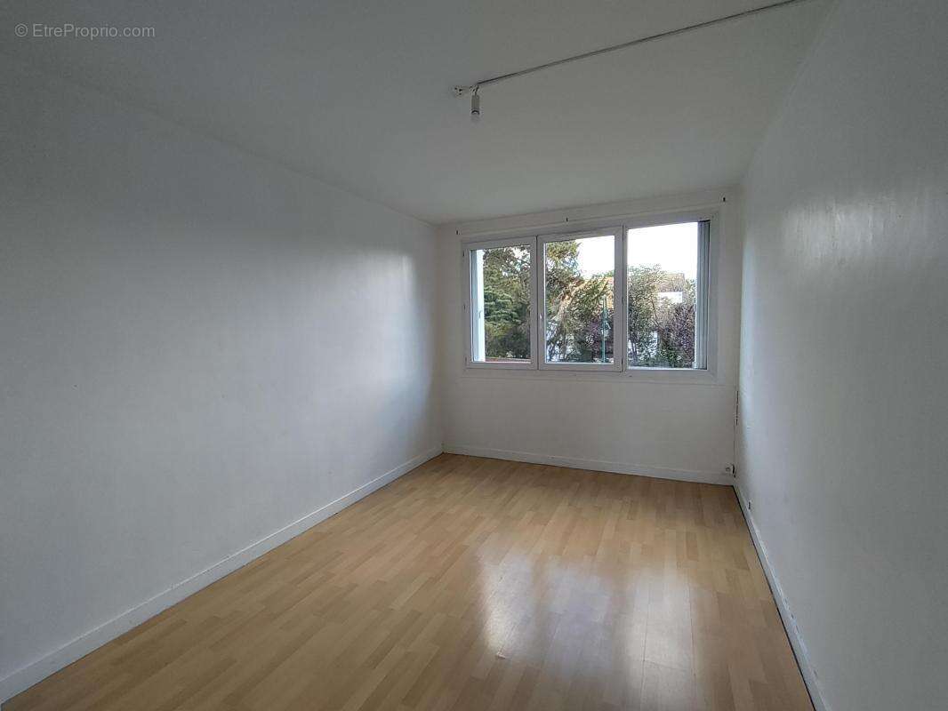 Appartement à LAMORLAYE