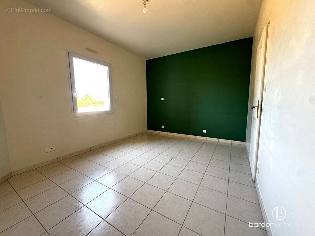 Maison 7 pièces -146m² - Quartier agréable de Sallertaine - photo 6