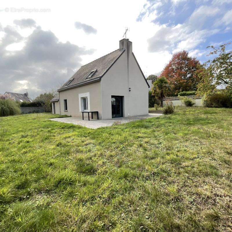 Maison à LE MINIHIC-SUR-RANCE