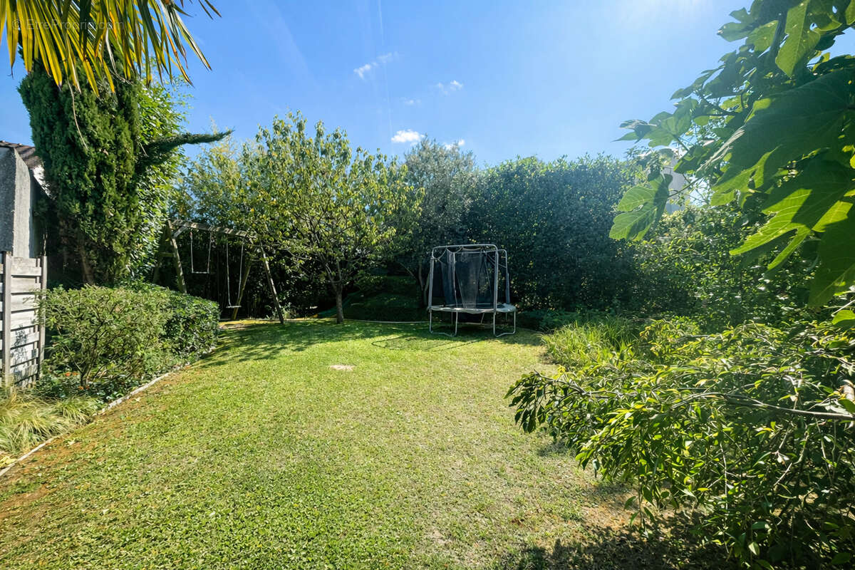 Maison à NEUILLY-PLAISANCE