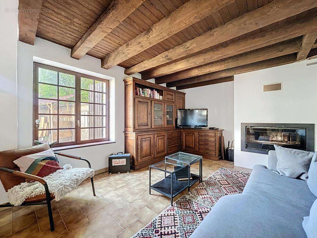 Maison à LES COTES-D'AREY