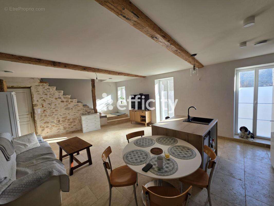 Maison à SAINT-GERMAIN-AU-MONT-D'OR