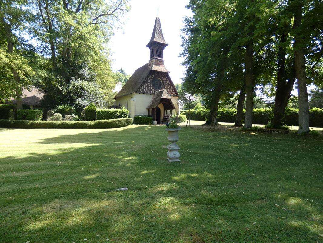 Maison à CHERISY