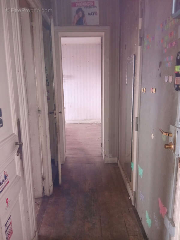 Appartement à LES LILAS