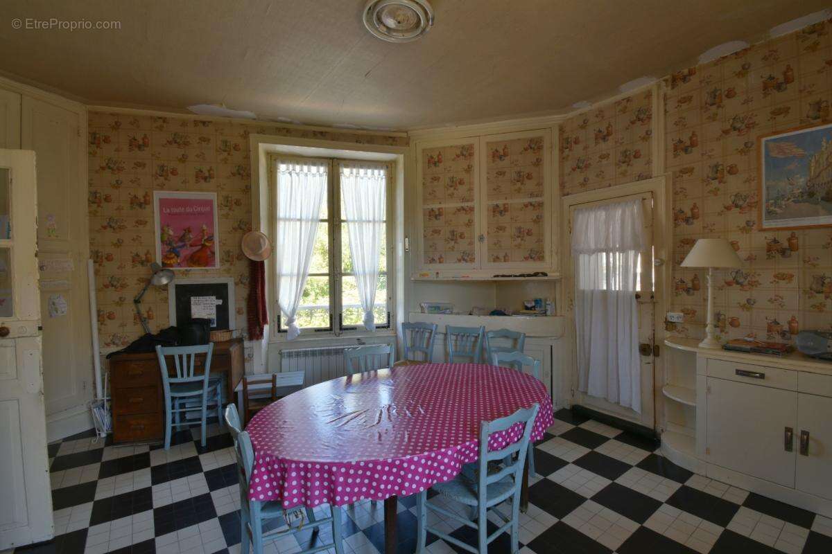 Maison familiale, 5 chambres, au coeur de Prissac (36) - photo 21