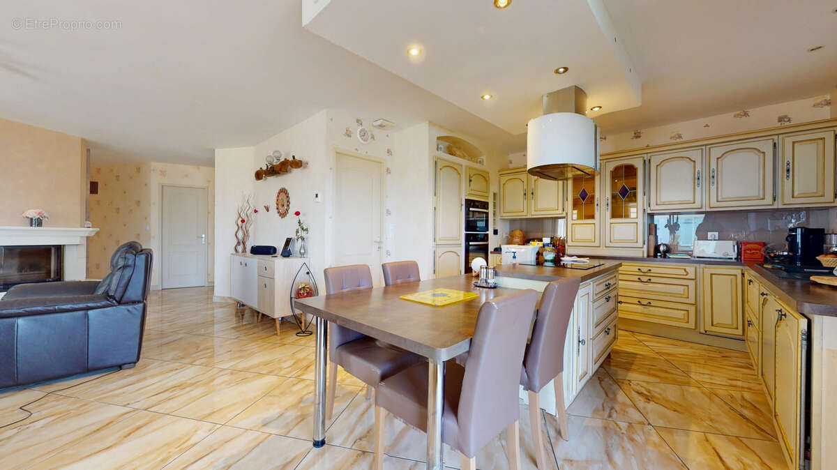 Maison à PORTET-SUR-GARONNE