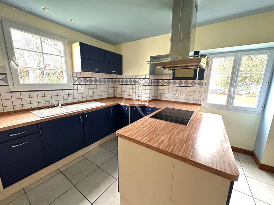 Maison à SAINT-CESAIRE