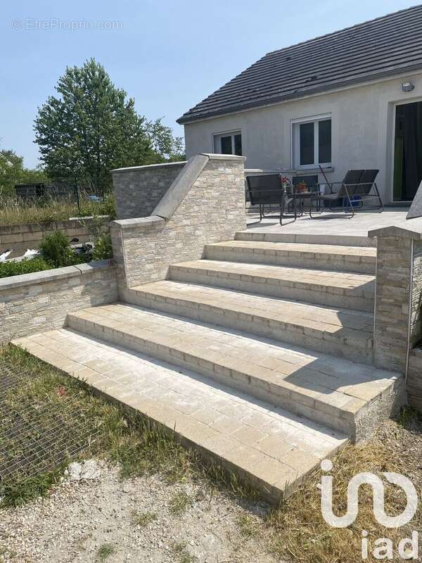 Photo 2 - Maison à BRAY-EN-VAL
