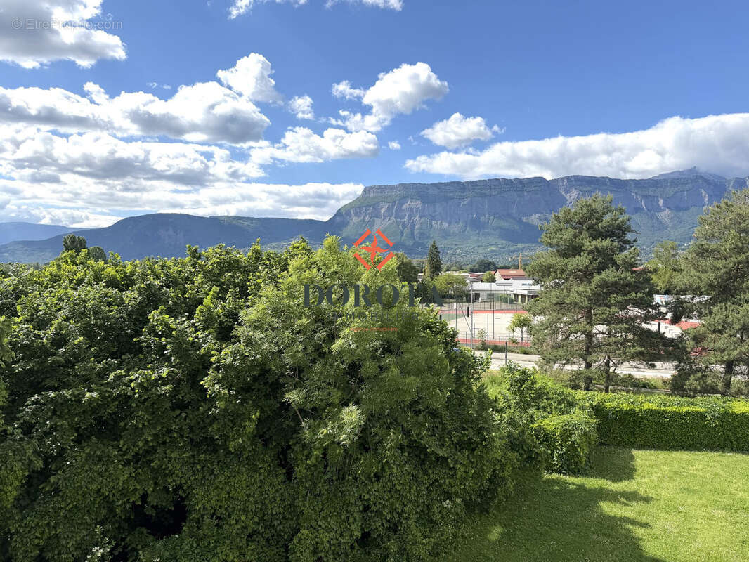 Appartement à DOMENE