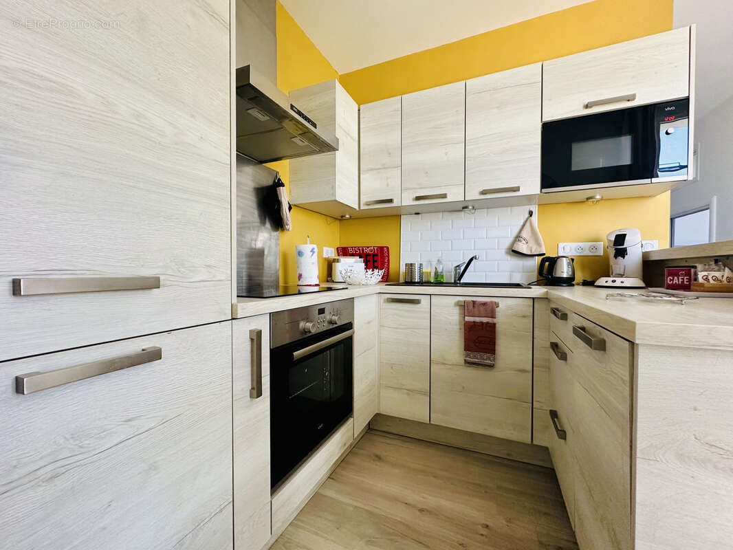 Appartement à LATTES