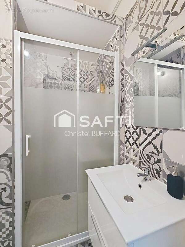 Photo 5 - Appartement à MARSEILLE-2E