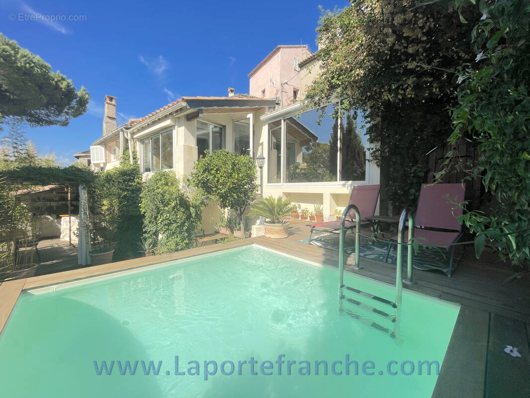 Maison à CAGNES-SUR-MER