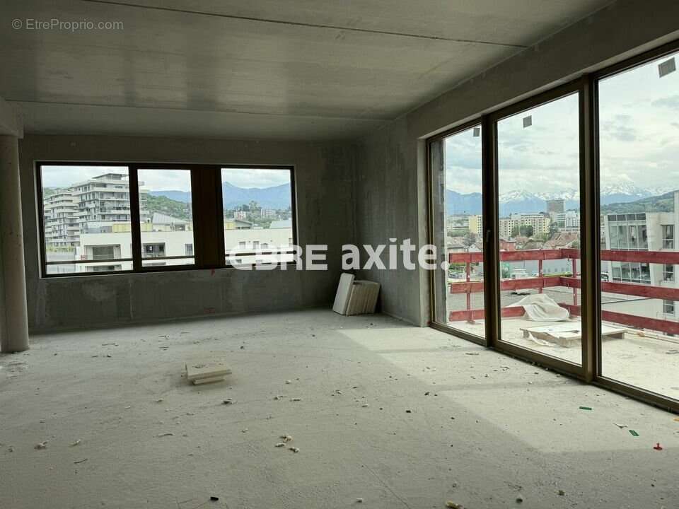 Commerce 91 m² à Chambery  - photo 5