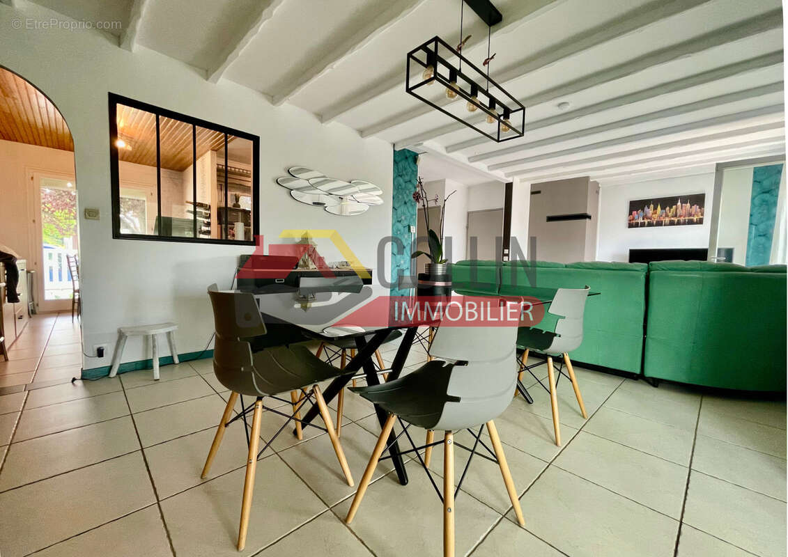 Maison à SAINT-NICOLAS-DE-PORT