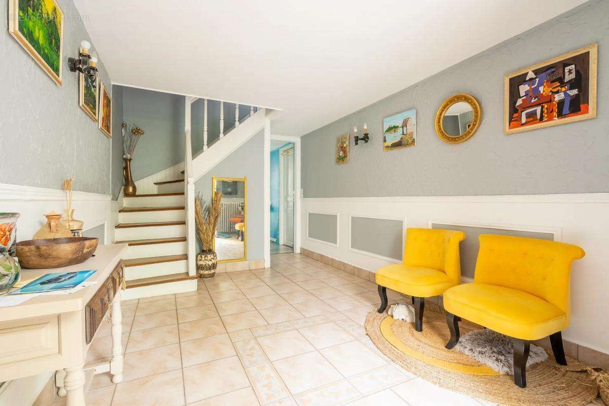 Maison à LE PERREUX-SUR-MARNE