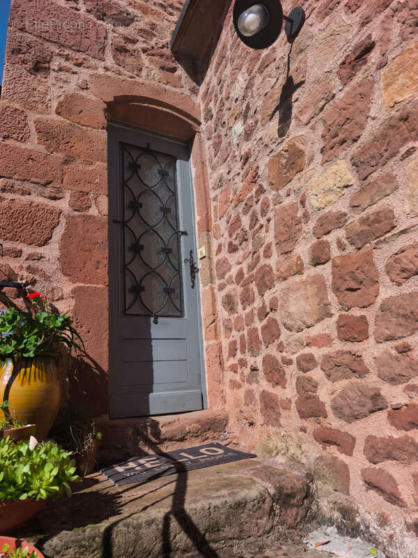 Maison à SAINT-CHRISTOPHE-VALLON