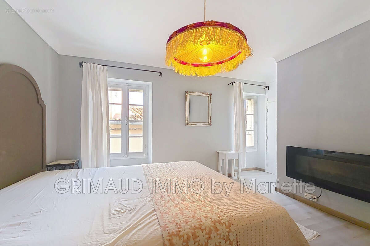 Maison à GRIMAUD