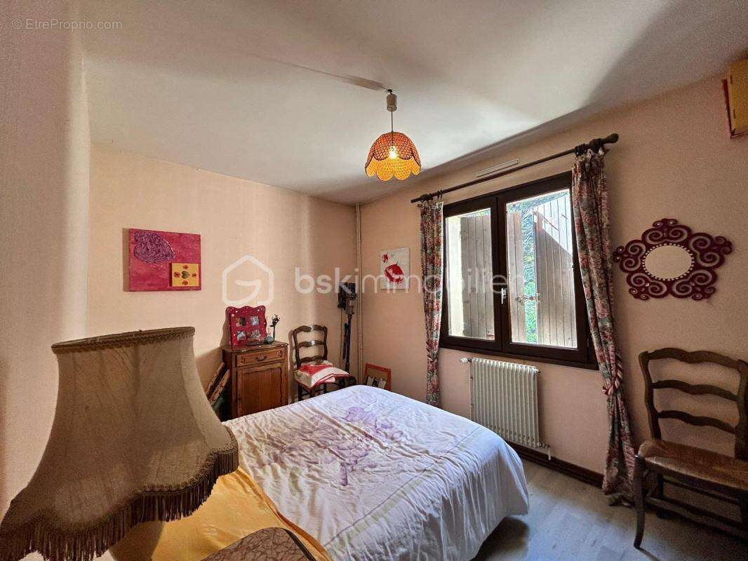 Maison à AUBIE-ET-ESPESSAS