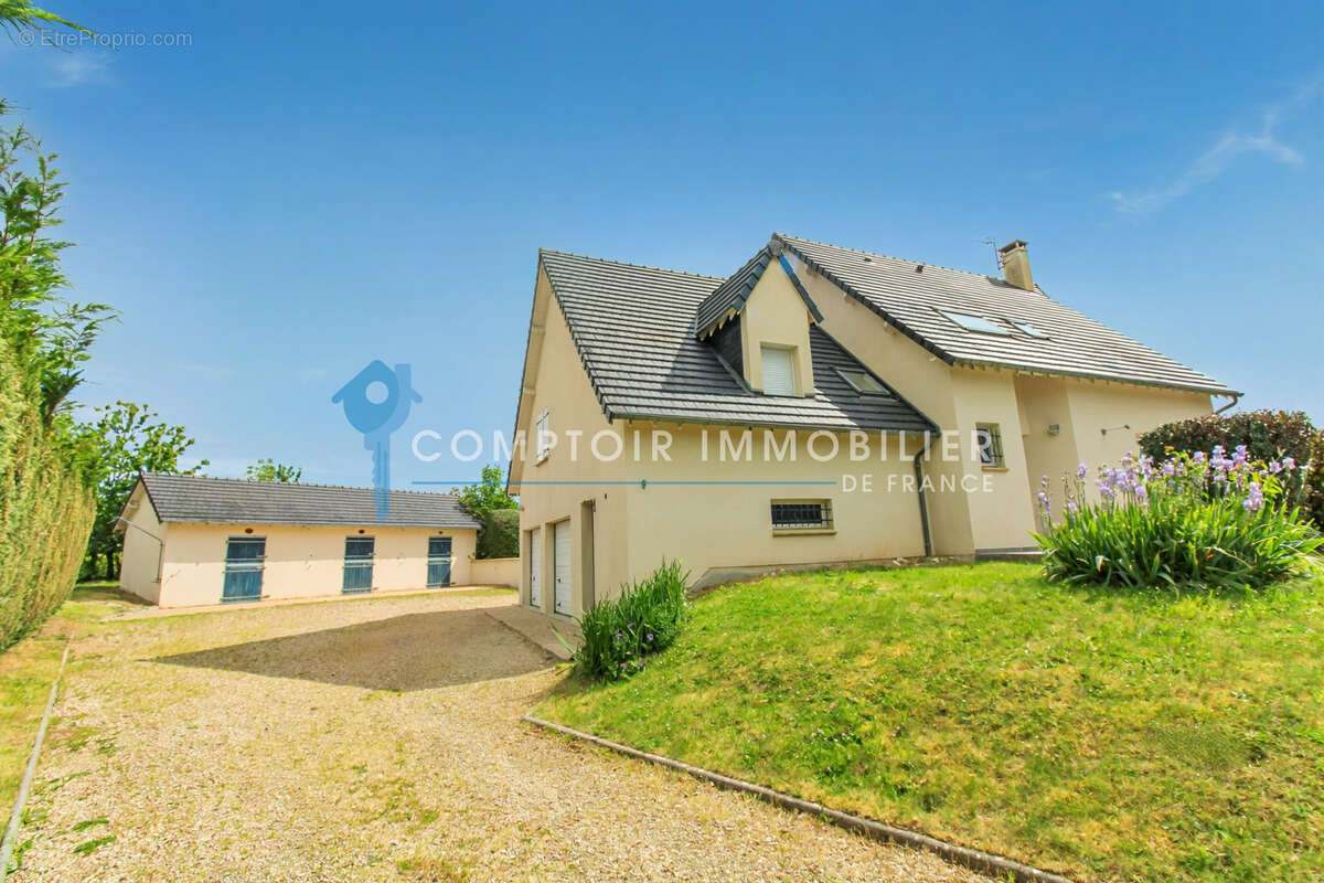 Maison à PACY-SUR-EURE