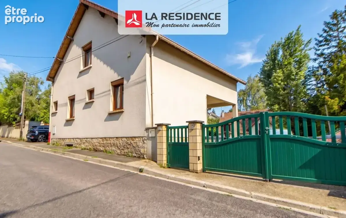 Maison à CHAPET