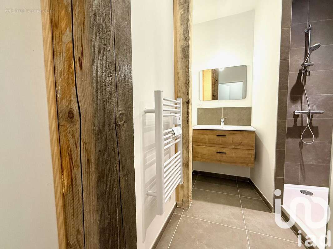 Photo 3 - Appartement à SUZE-LA-ROUSSE