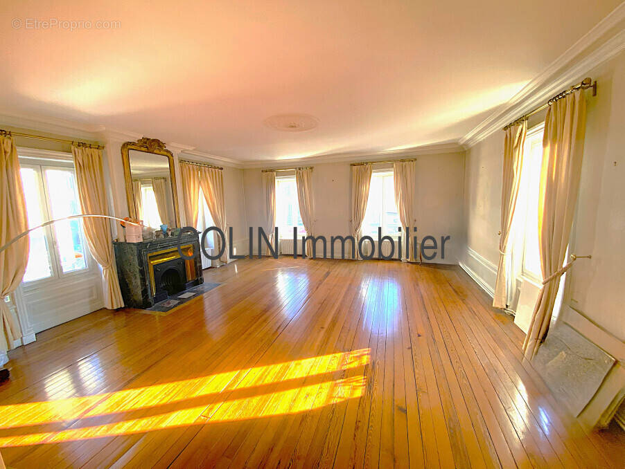 Appartement à VILLEFRANCHE-SUR-SAONE