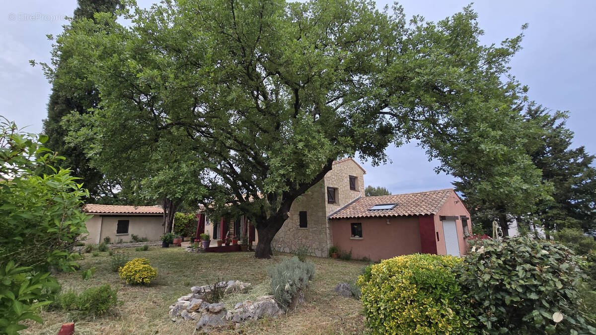 Maison à SAINT-MARTIN-DE-LONDRES