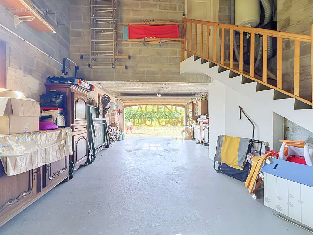 Maison familiale de 334 m2   Vie de plain-pied, dépendance et double garage. Cucq - photo 16