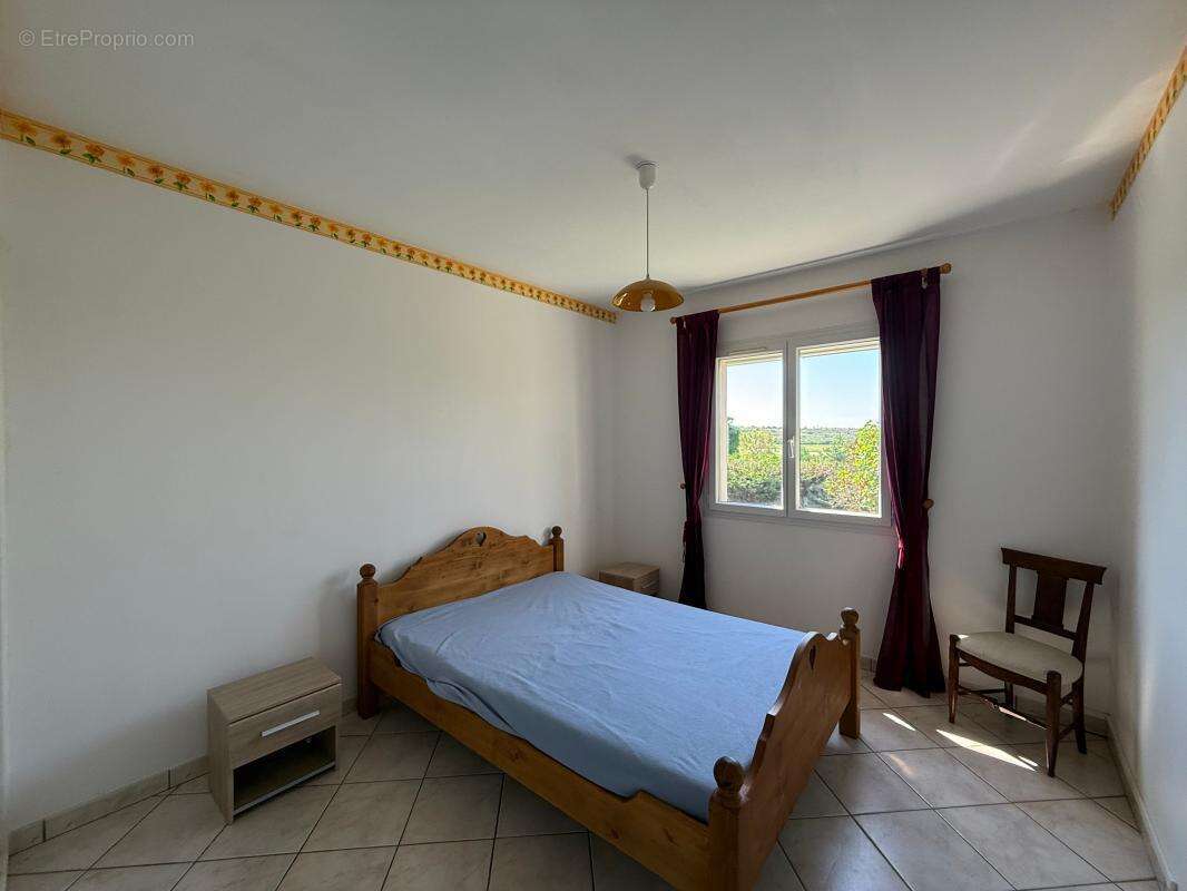 Maison à LABLACHERE