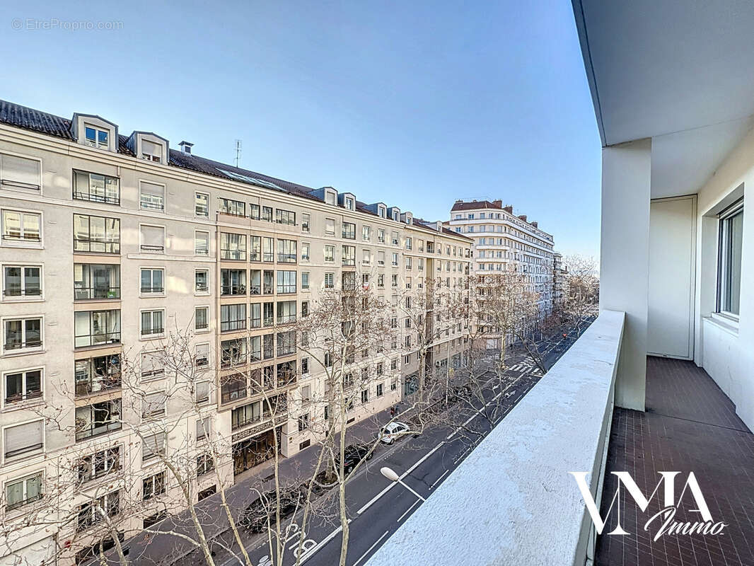 Appartement à LYON-8E