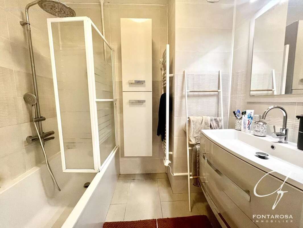 Appartement à SAINT-RAPHAEL