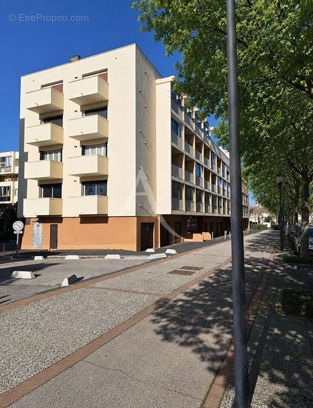 T1 avec parking /Idéal curistes ou location annuelle/Balaruc-les-Bains - photo 2
