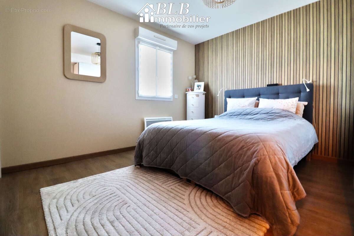 Appartement à LE PERRAY-EN-YVELINES