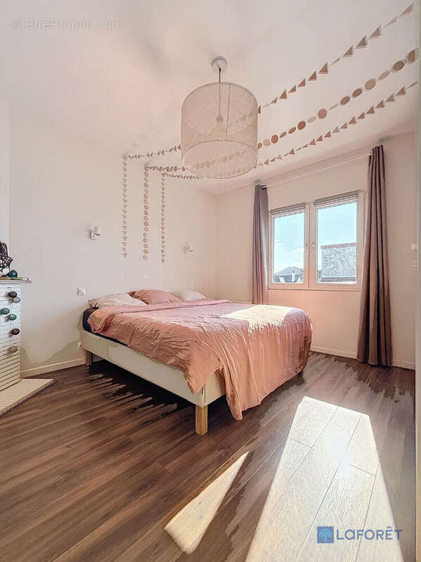 Appartement à LE BLANC-MESNIL