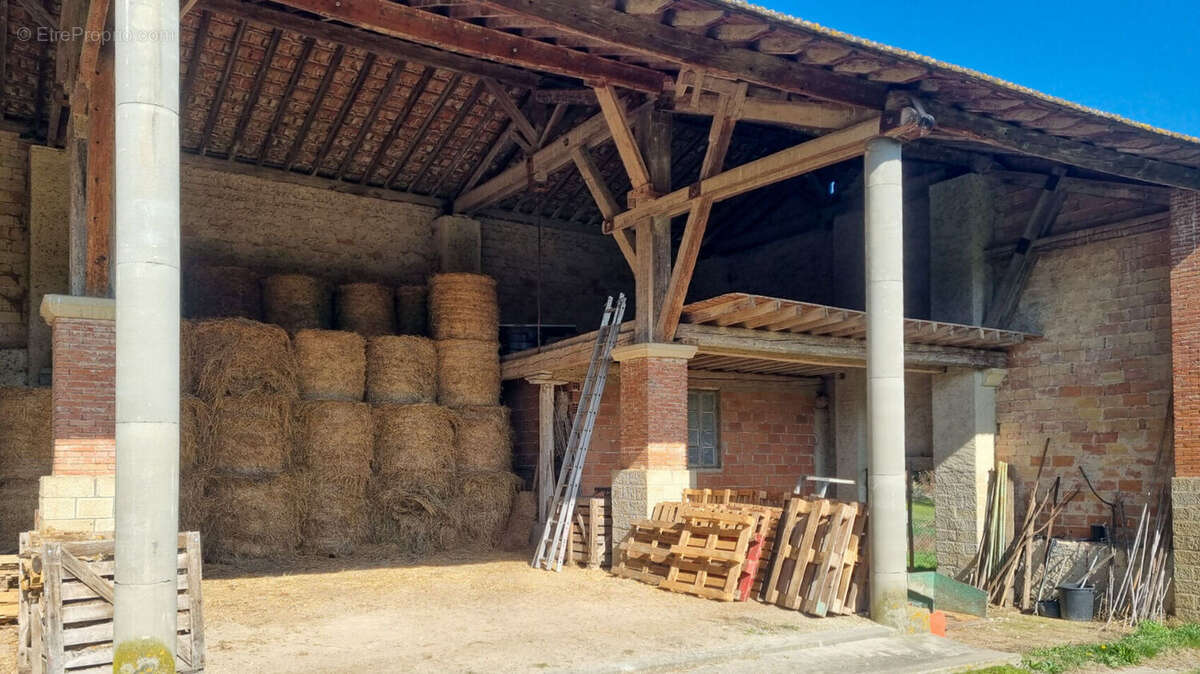 20260226141957 - Maison à LA COURTETE