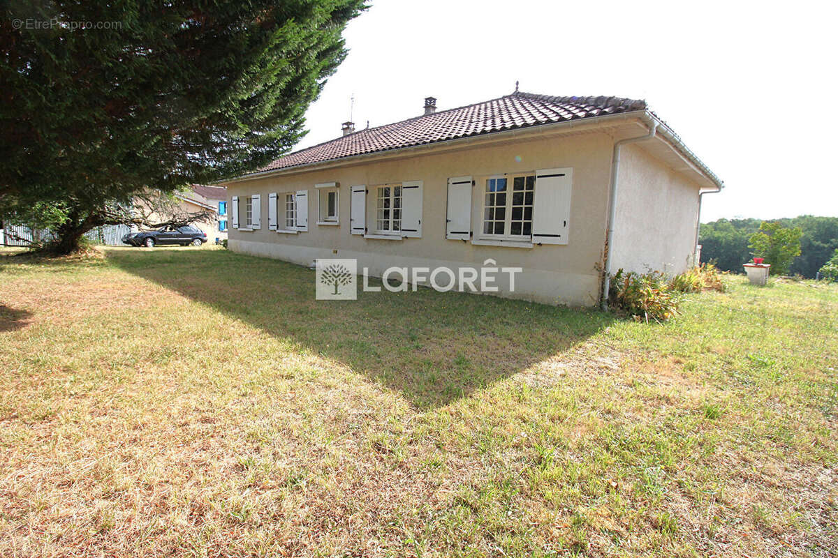 Agréable plain-pied de 124 m² situé sur la commune de Mareuil en Périgord - photo 14
