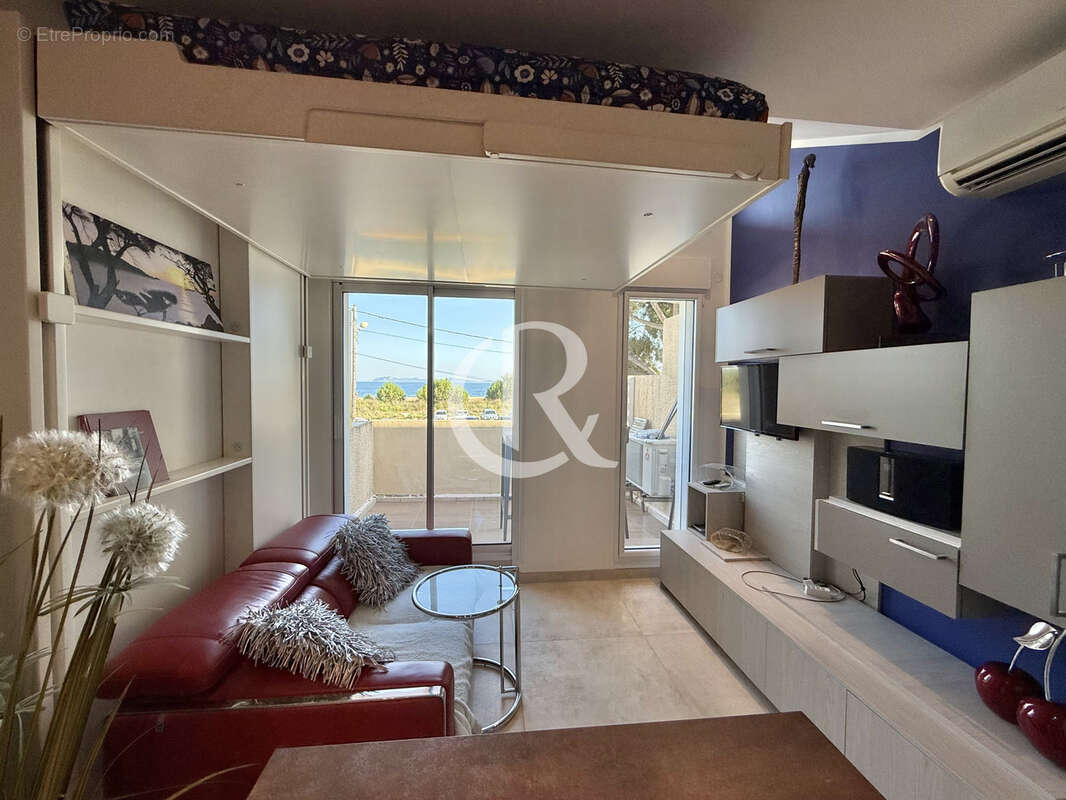 Appartement à HYERES