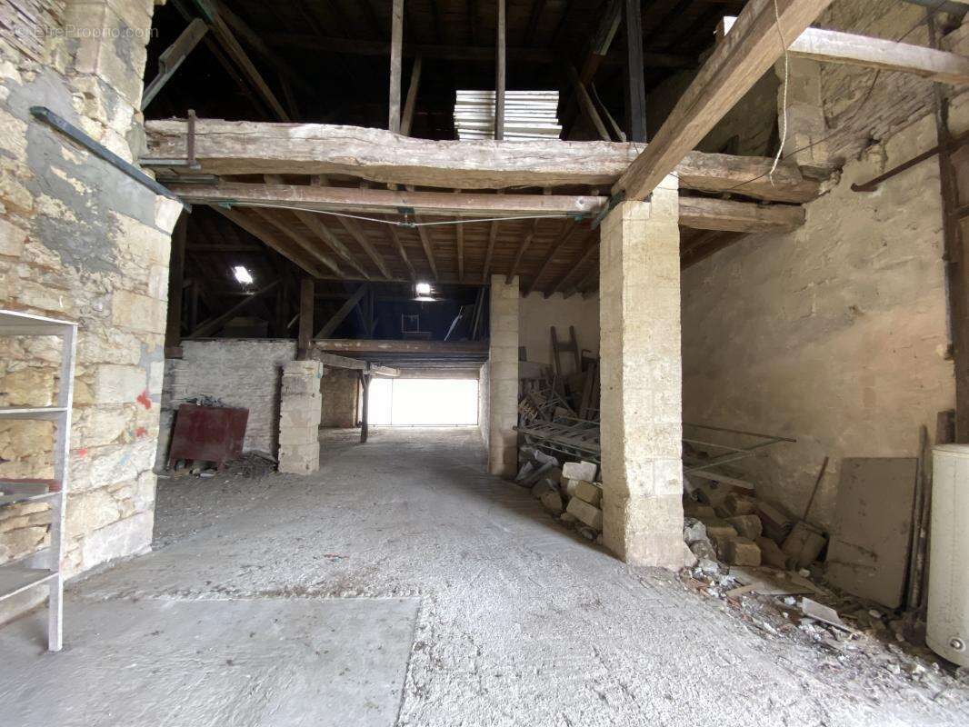 Maison à SAINT-SAVIN