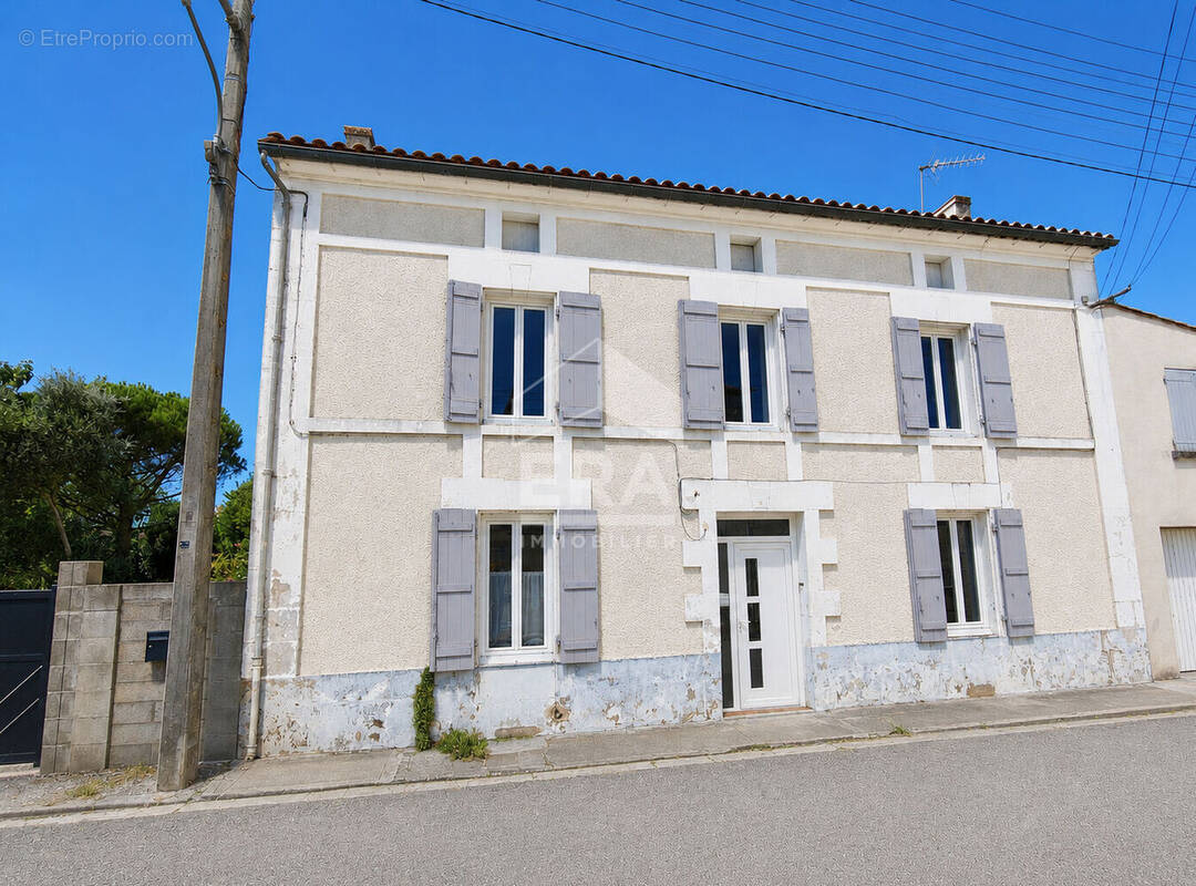 Maison à JARNAC
